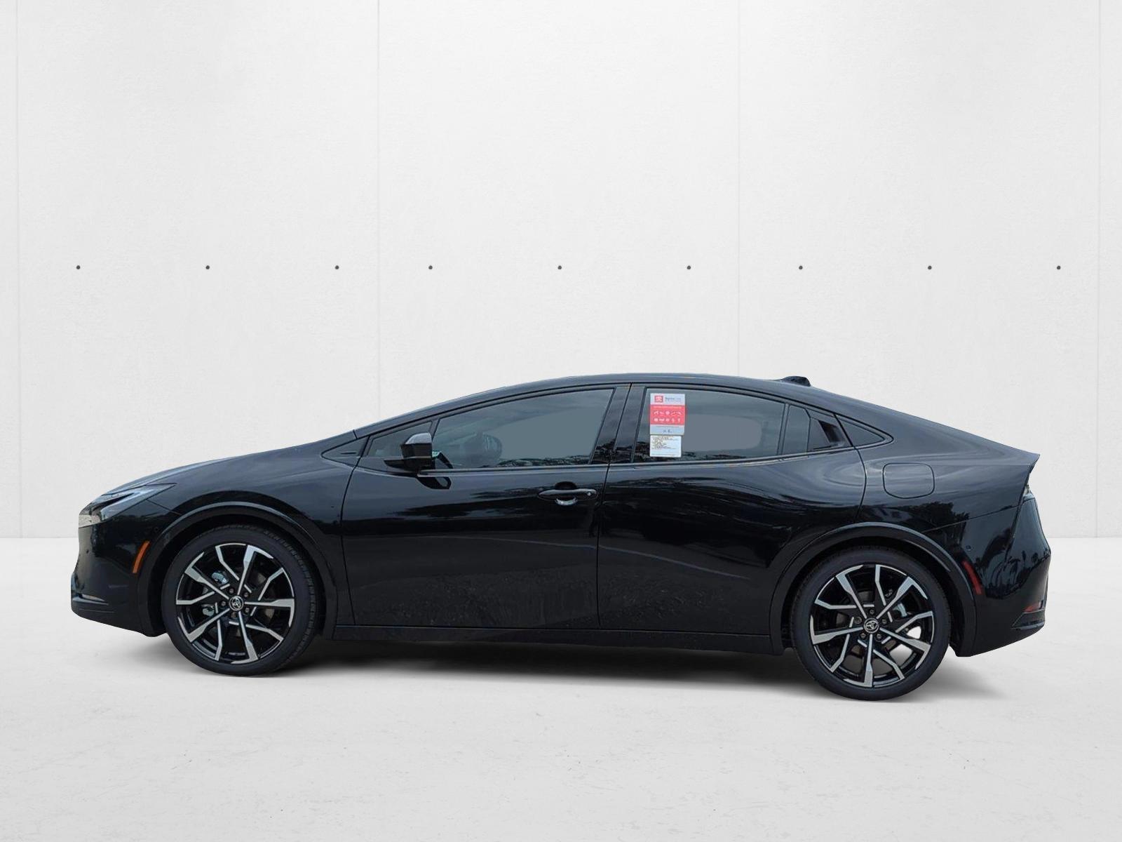 Thumbnail: 2025 Toyota Prius - 2