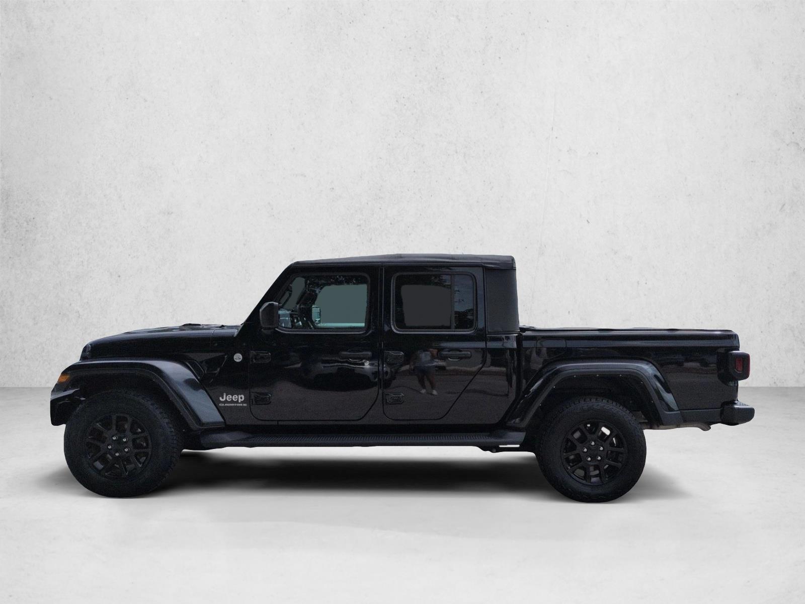 Thumbnail: 2023 Jeep Gladiator - 2