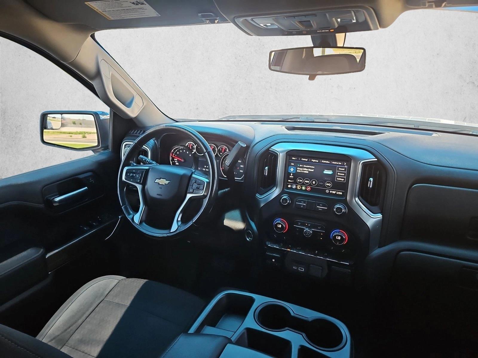 Thumbnail: 2020 Chevrolet Silverado 1500 - 3