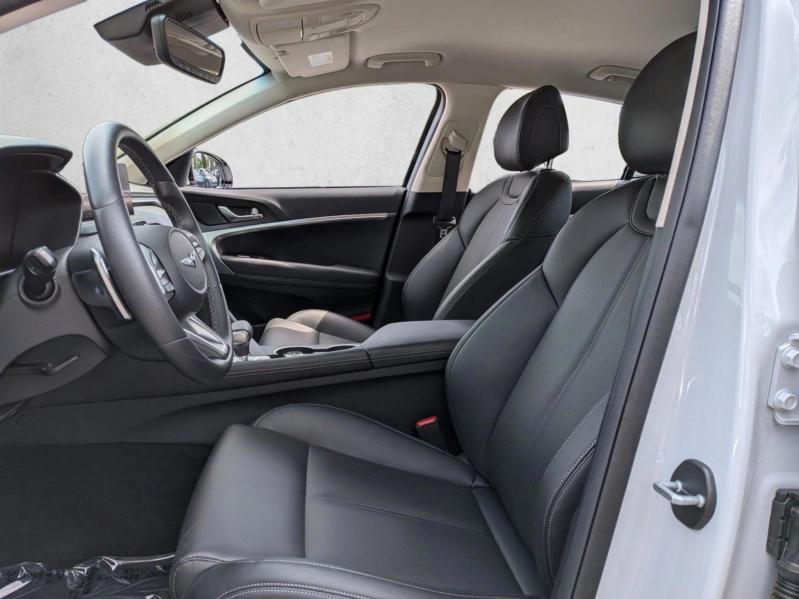 2023 Genesis G70