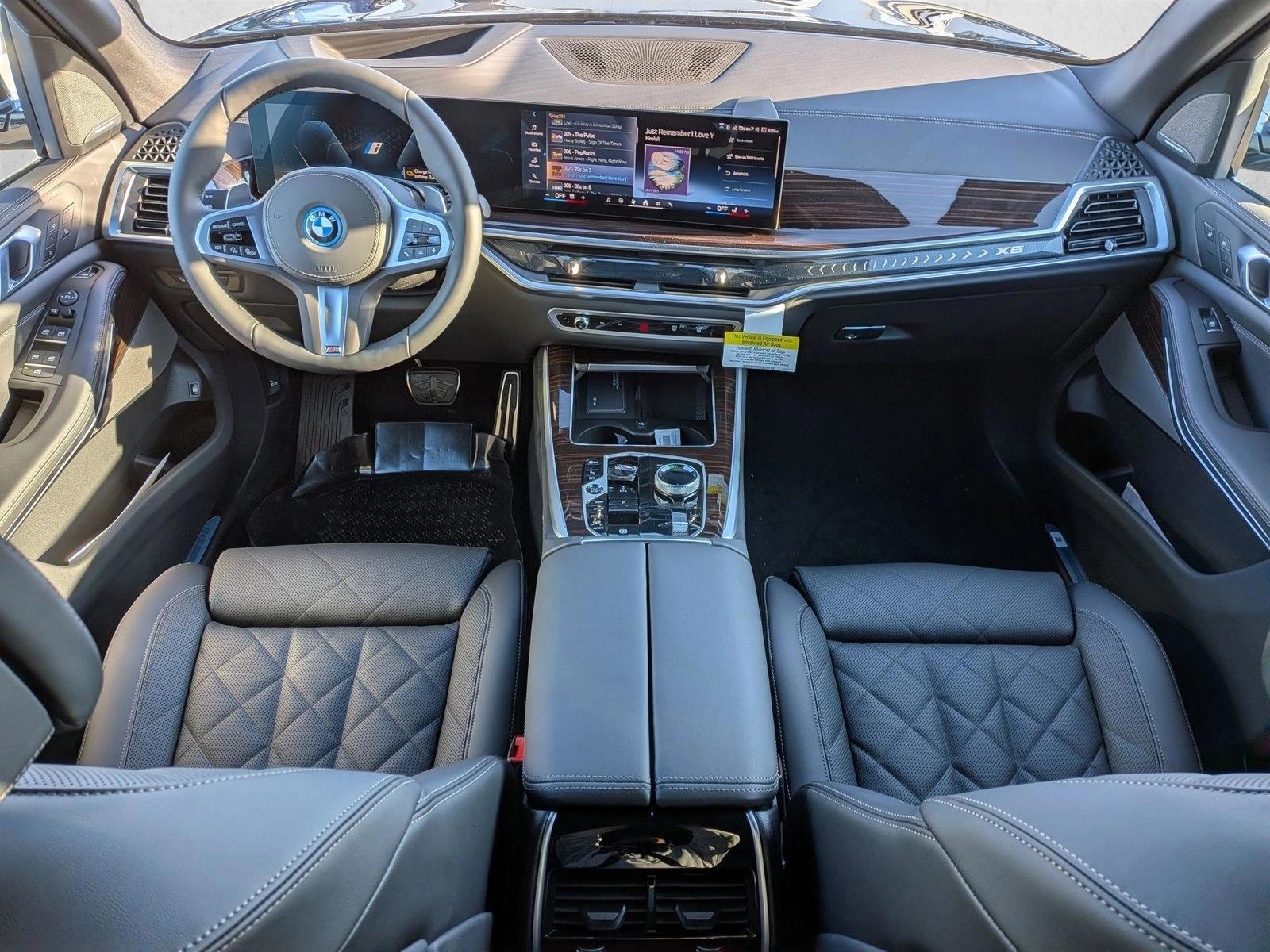 Thumbnail: 2026 BMW X5 - 3