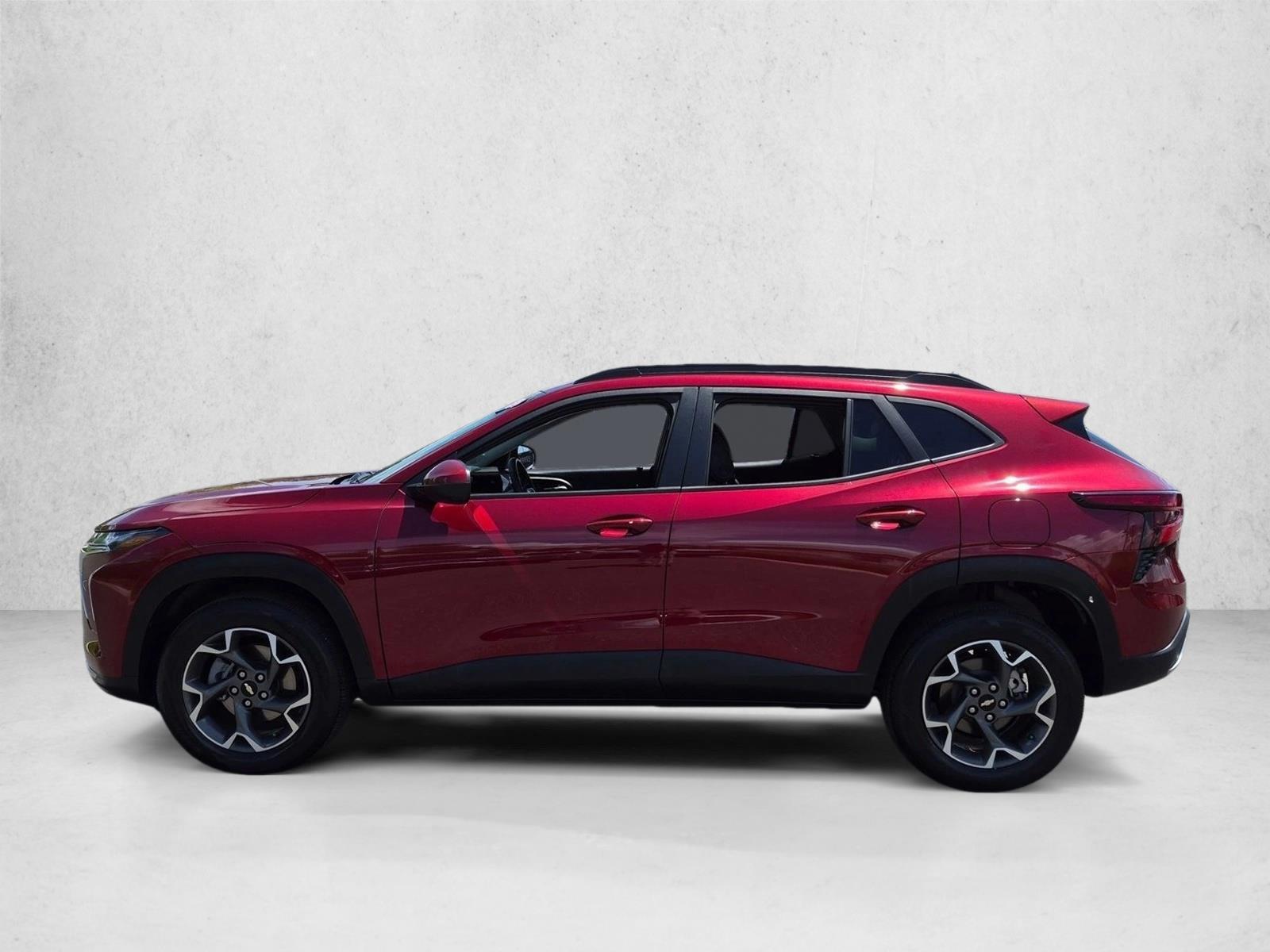 Thumbnail: 2024 Chevrolet Trax - 2