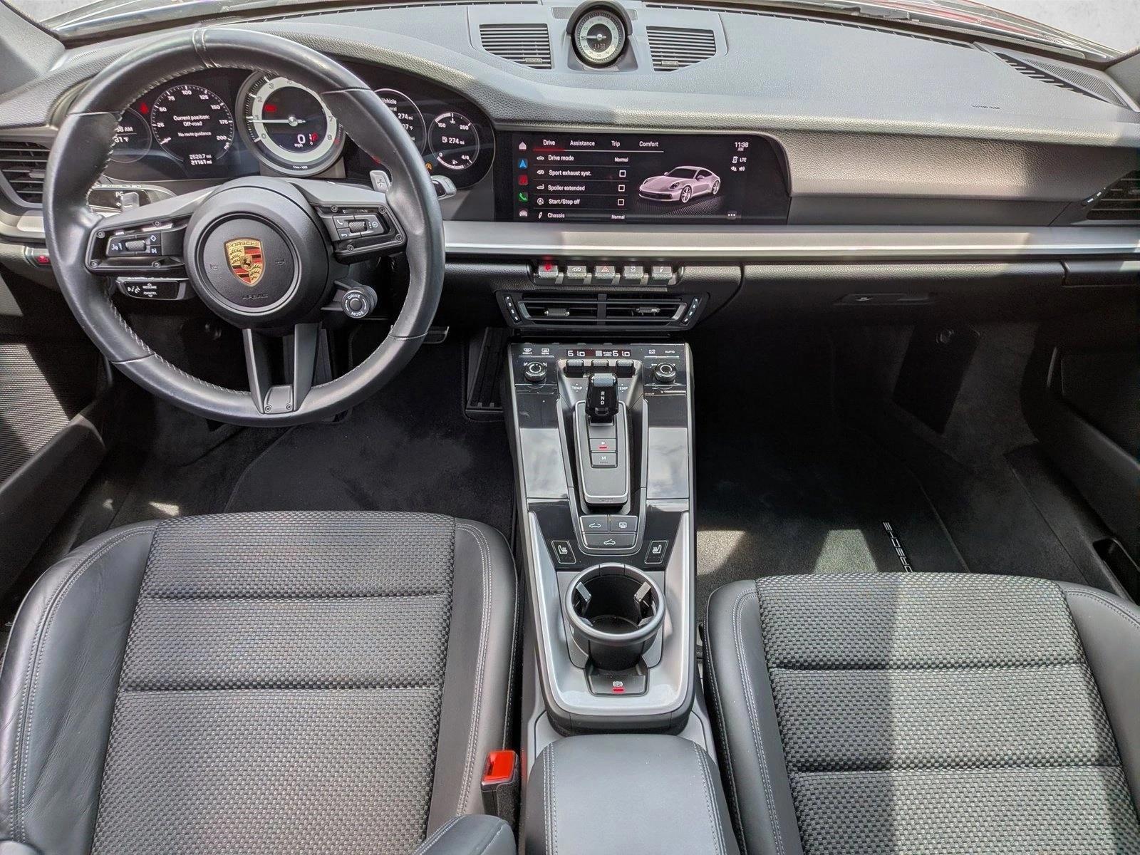 Thumbnail: 2023 Porsche 911 - 4