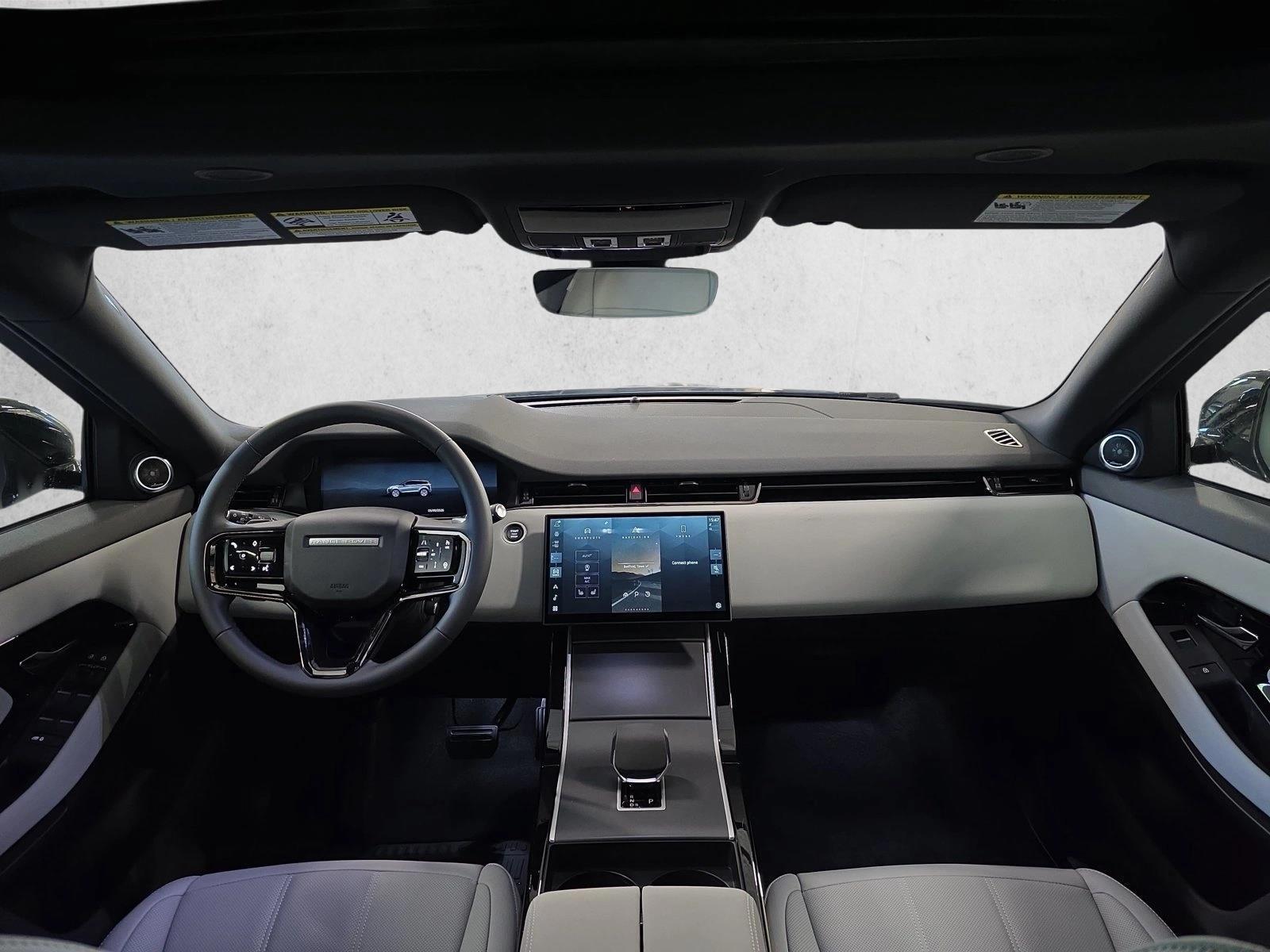 Thumbnail: 2026 Land Rover Range Rover Evoque - 3