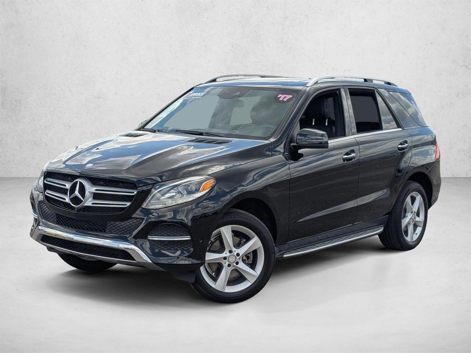 Thumbnail: 2017 Mercedes-Benz GLE - 1