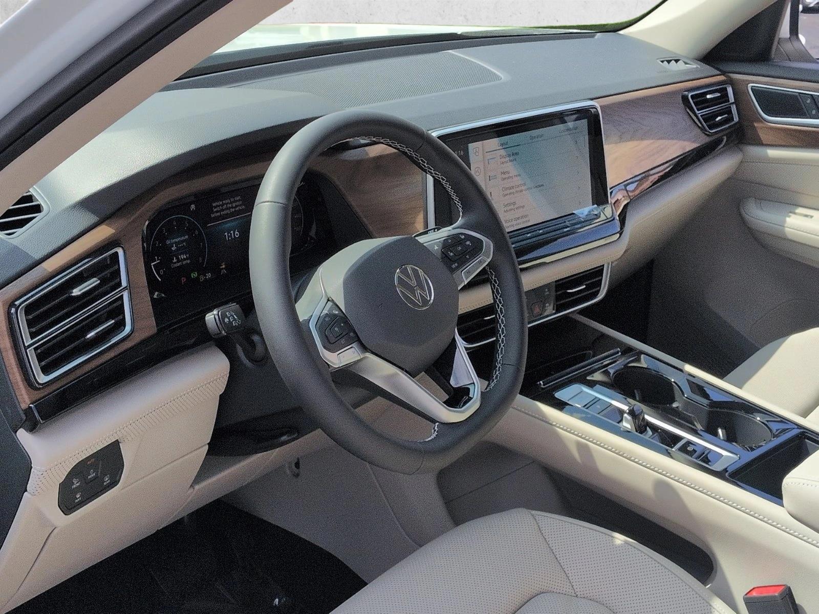 Thumbnail: 2026 Volkswagen Atlas - 3