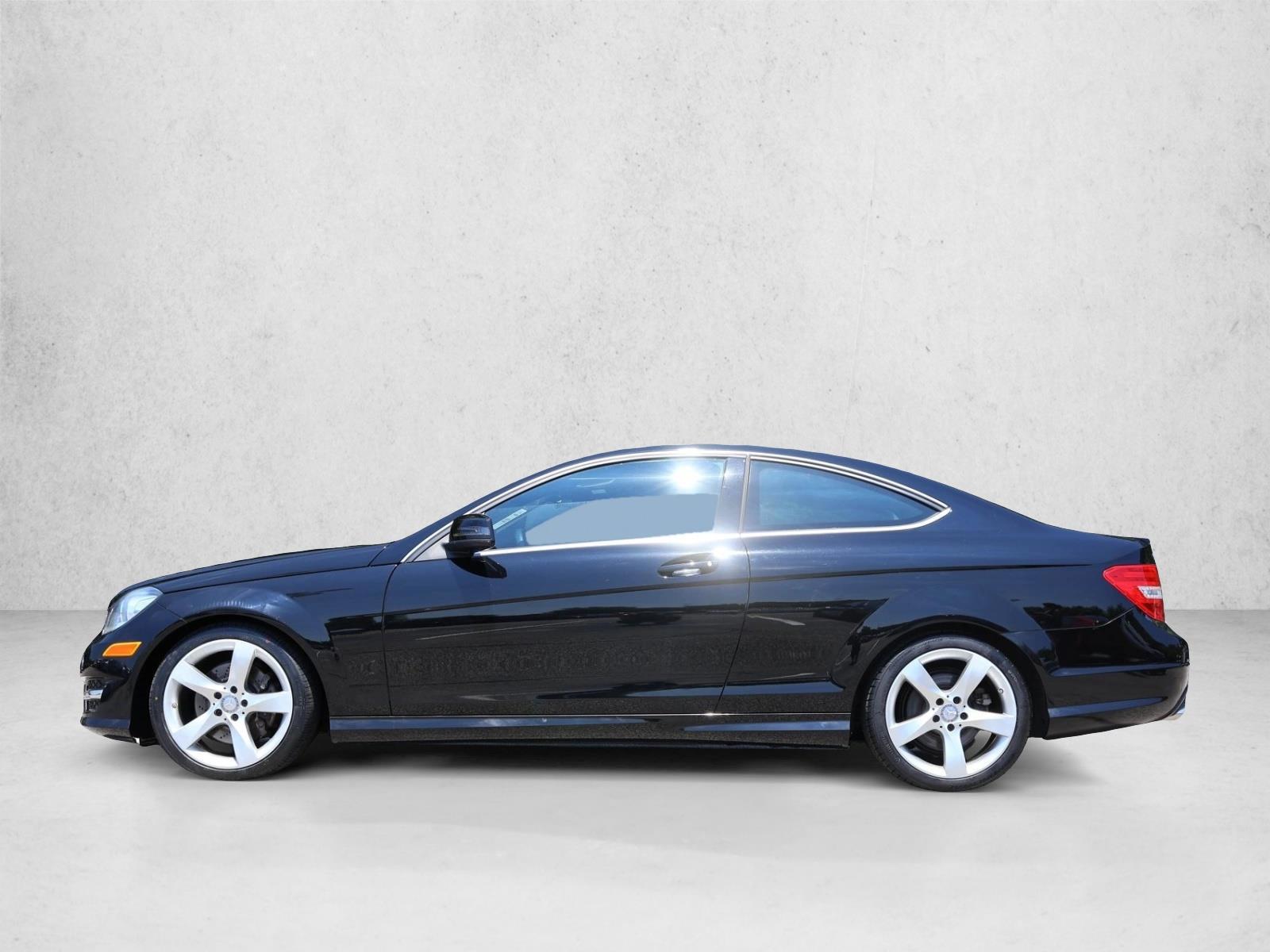 Thumbnail: 2015 Mercedes-Benz C-Class - 2