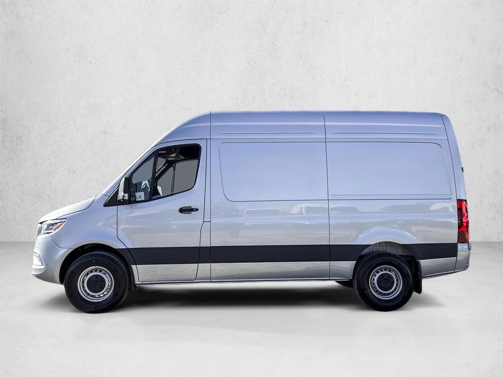 Thumbnail: 2026 Mercedes-Benz Sprinter - 2