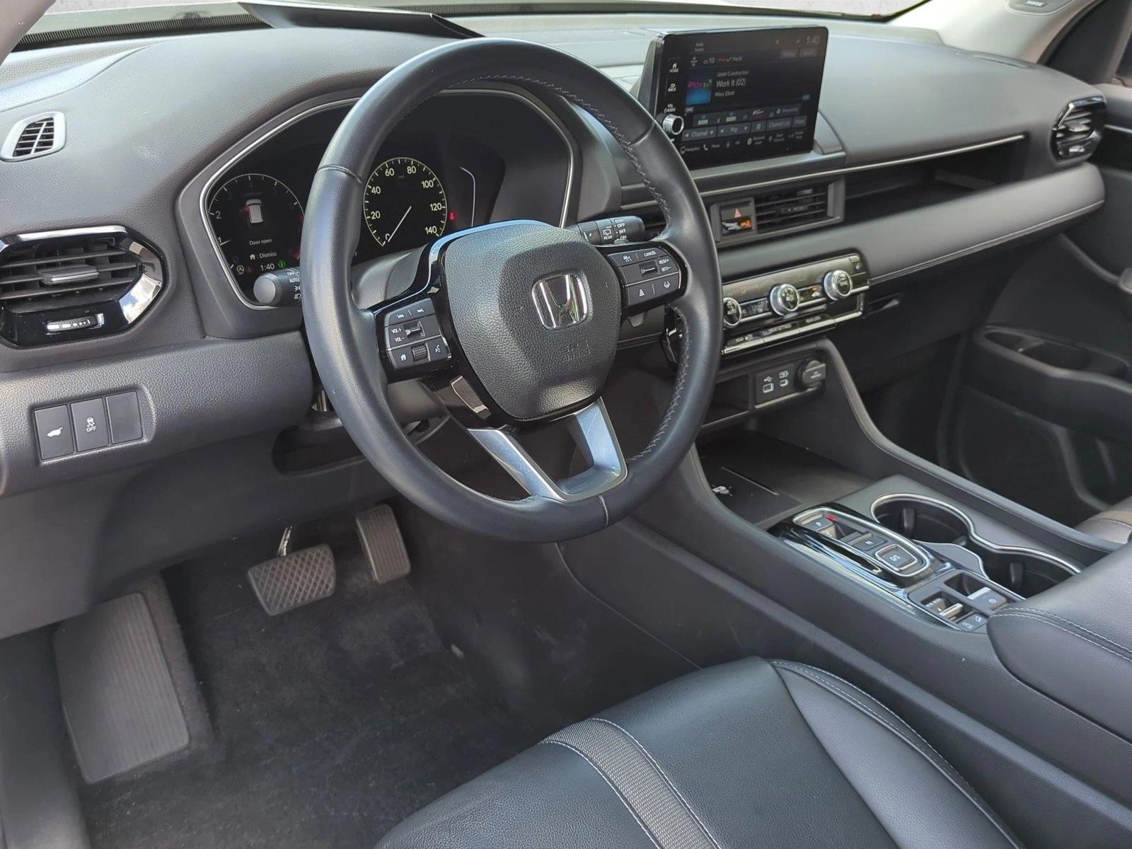 Thumbnail: 2024 Honda Pilot - 3