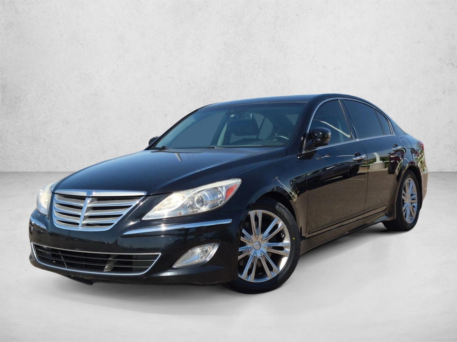 Thumbnail: 2013 Hyundai Genesis - 1