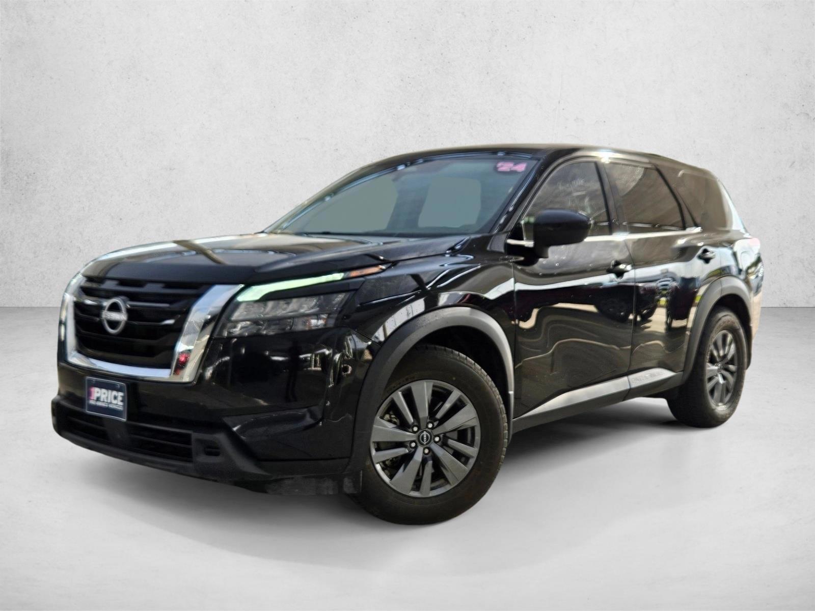 Thumbnail: 2024 Nissan Pathfinder - 1
