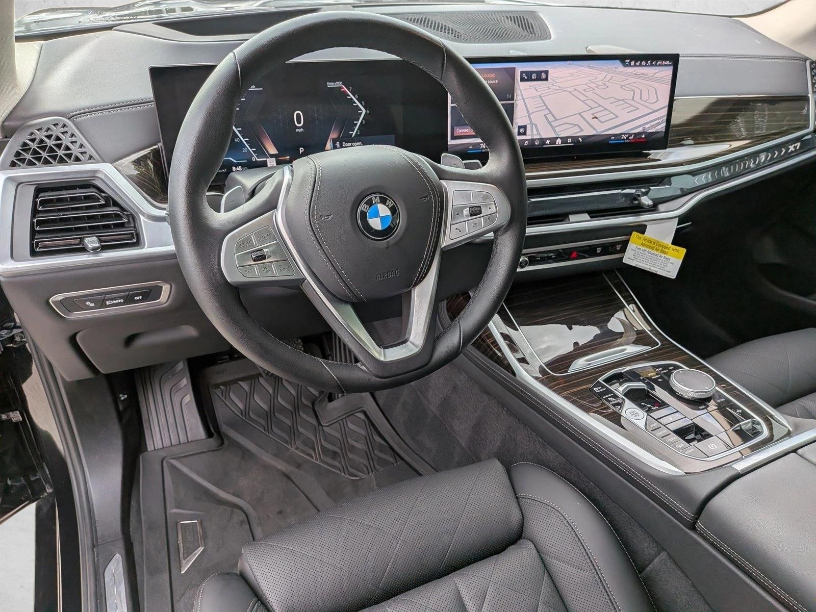 Thumbnail: 2025 BMW X7 - 3