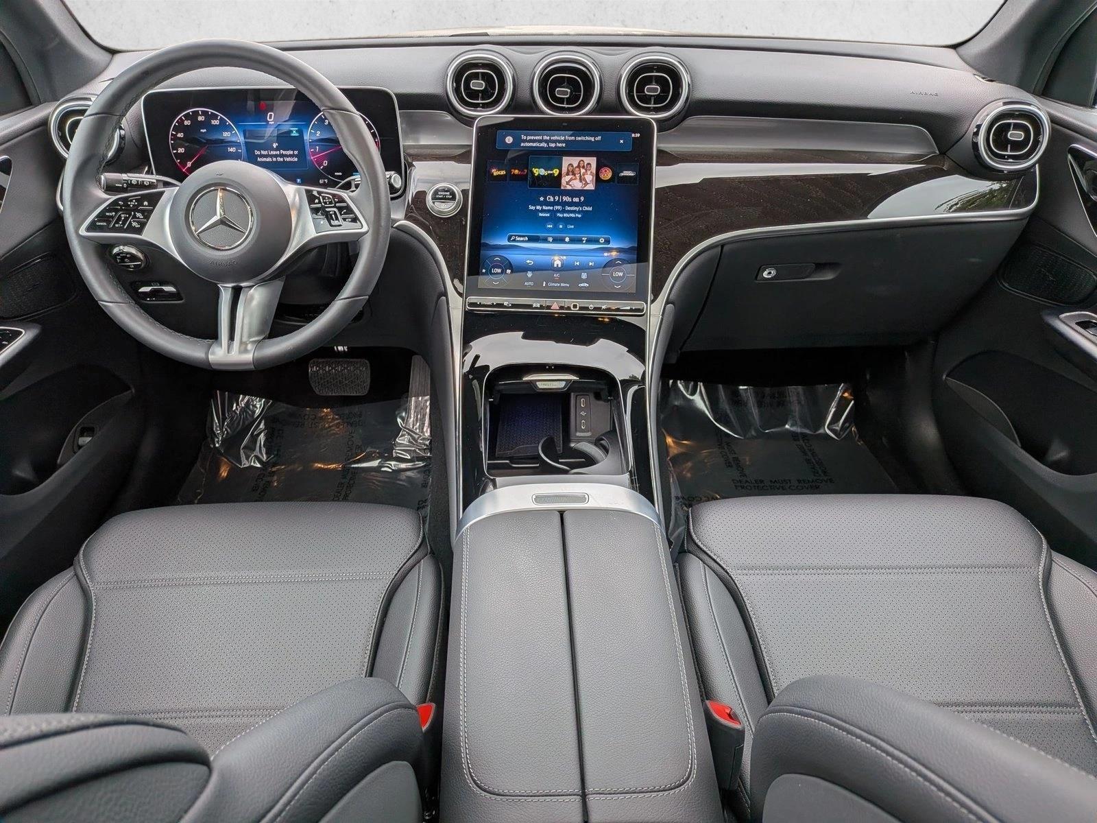 Thumbnail: 2026 Mercedes-Benz GLC - 4