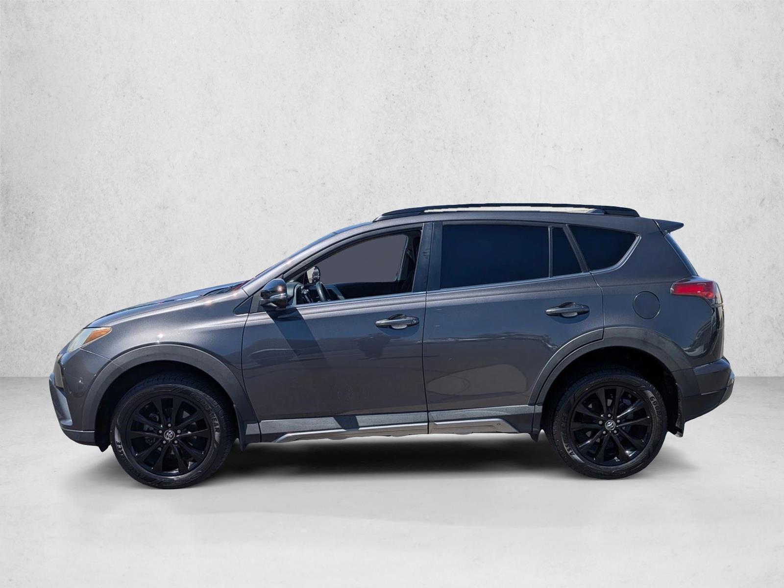 Thumbnail: 2018 Toyota RAV4 - 2