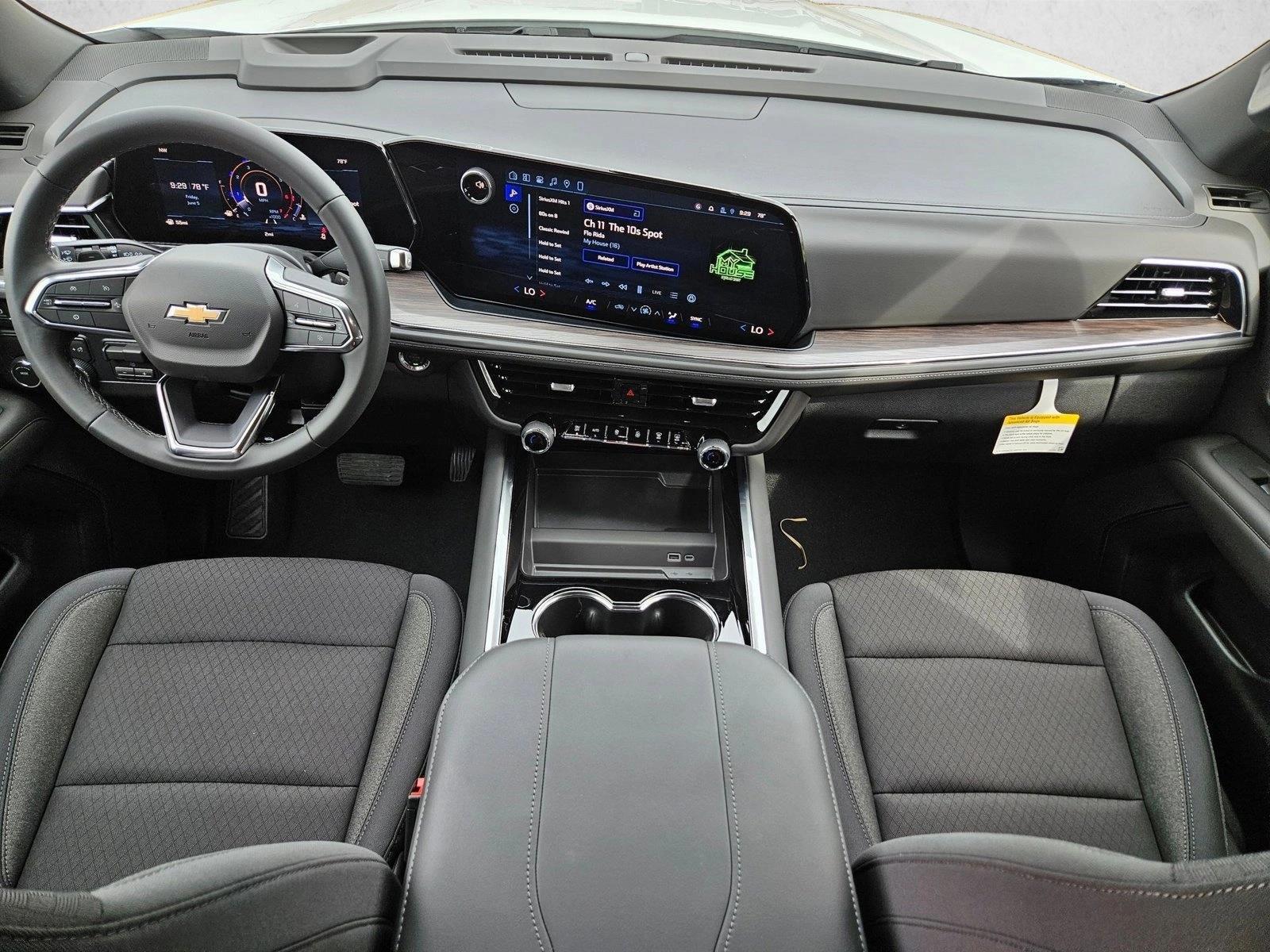 Thumbnail: 2026 Chevrolet Tahoe - 4