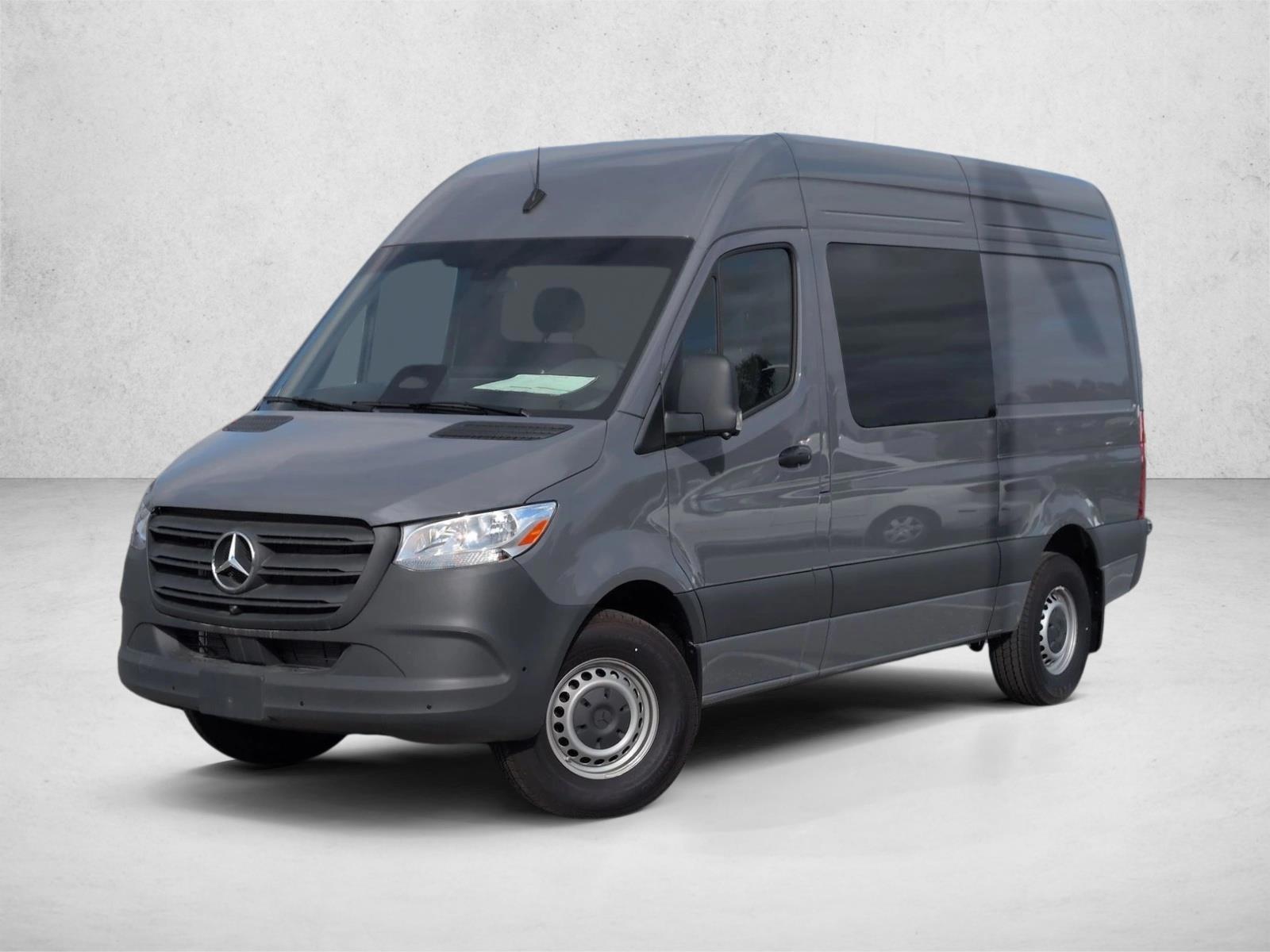 Thumbnail: 2025 Mercedes-Benz Sprinter - 1