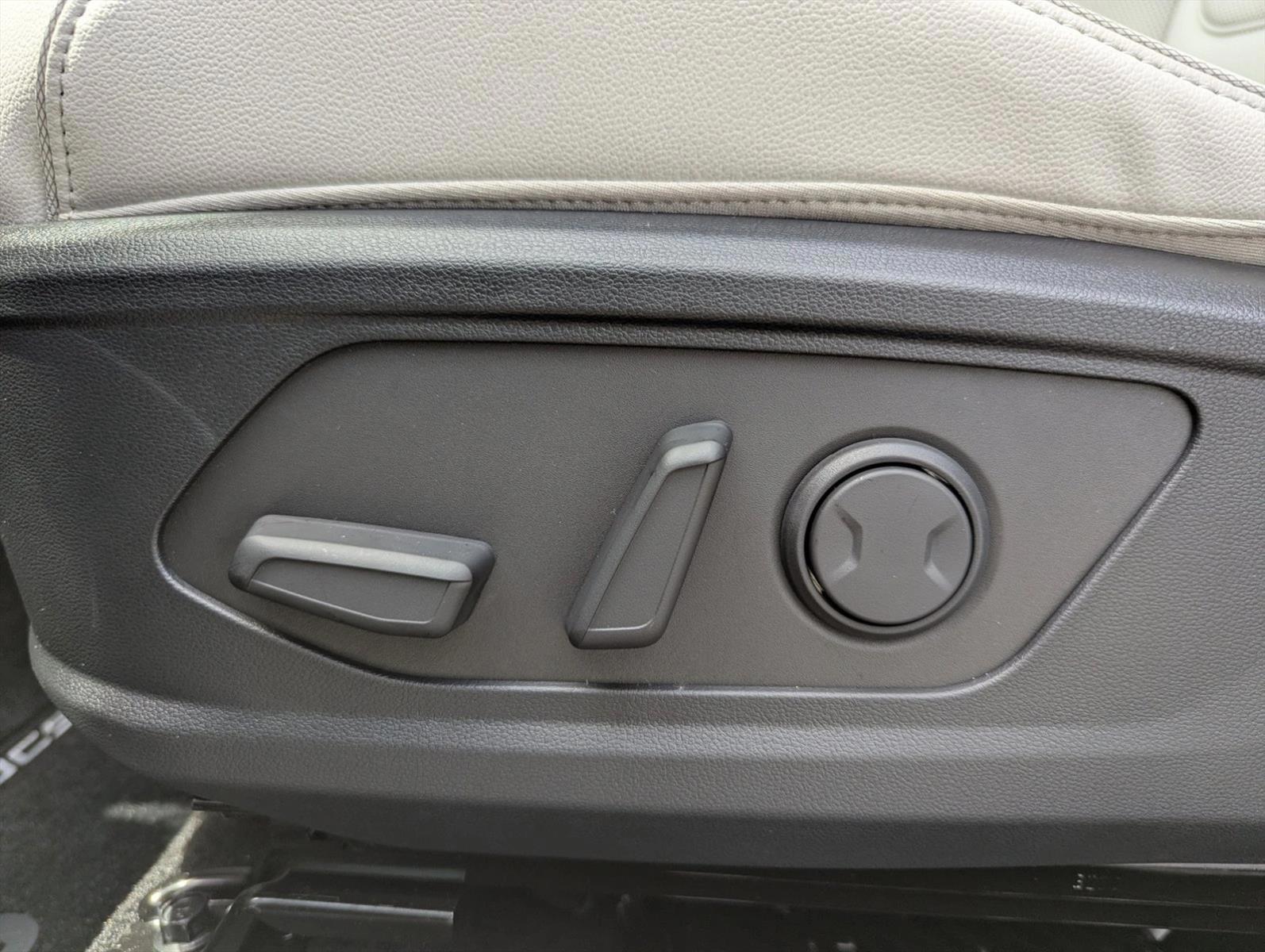 Thumbnail: 2026 Hyundai Tucson - 4