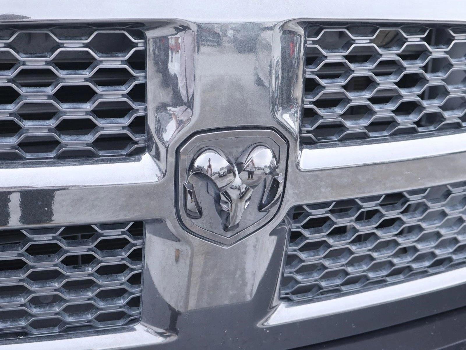 2017 RAM Ram 1500 Pickup Night - Photo 30