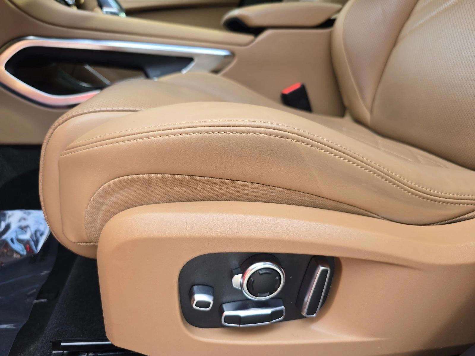 Thumbnail: 2021 Jaguar F-Pace - 5