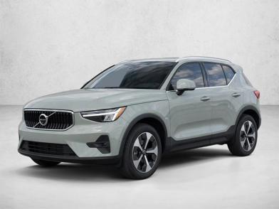 2023 Volvo XC40
