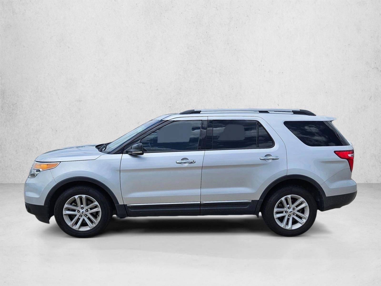 Thumbnail: 2012 Ford Explorer - 2