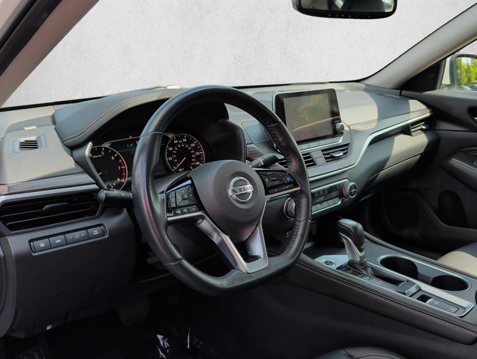 Thumbnail: 2019 Nissan Altima - 4