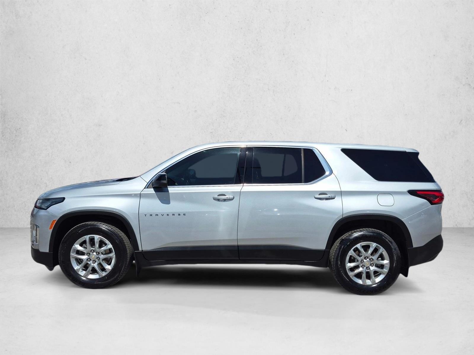 Thumbnail: 2022 Chevrolet Traverse - 2