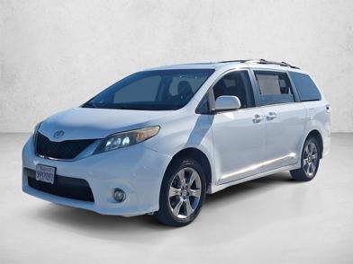 2012 Toyota Sienna SE -
                  Cerritos, CA