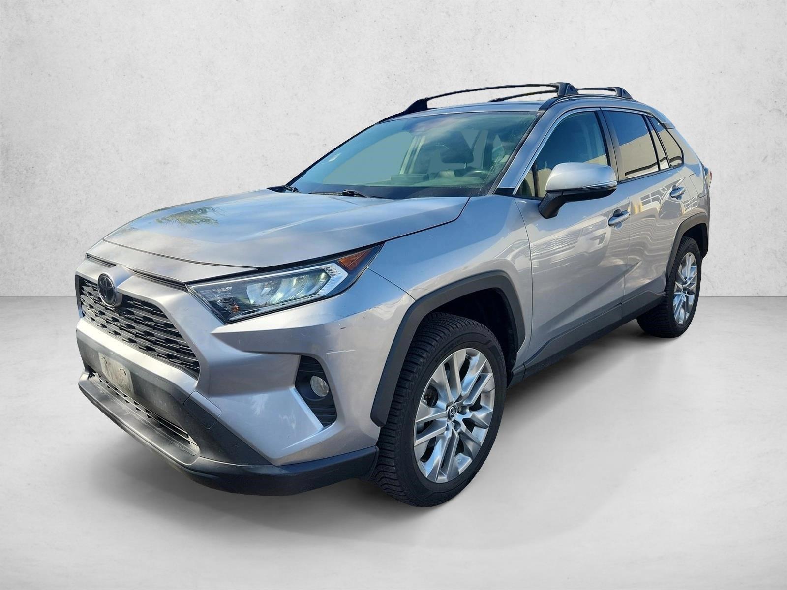 Thumbnail: 2019 Toyota RAV4 - 1