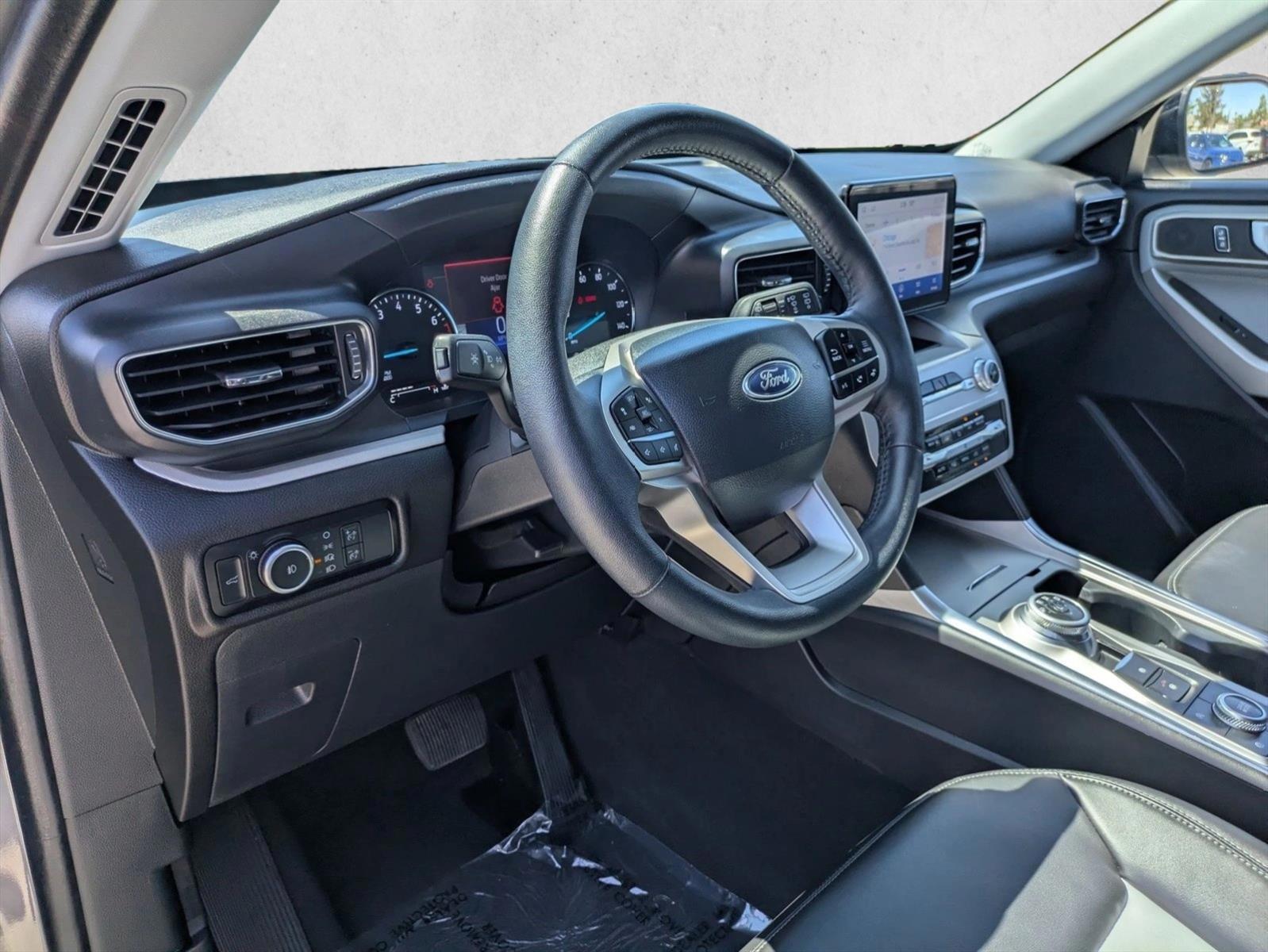 Thumbnail: 2023 Ford Explorer - 3
