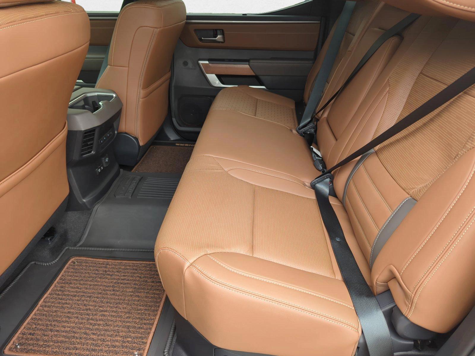 2025 Toyota Tundra 1794 Edition - Photo 16