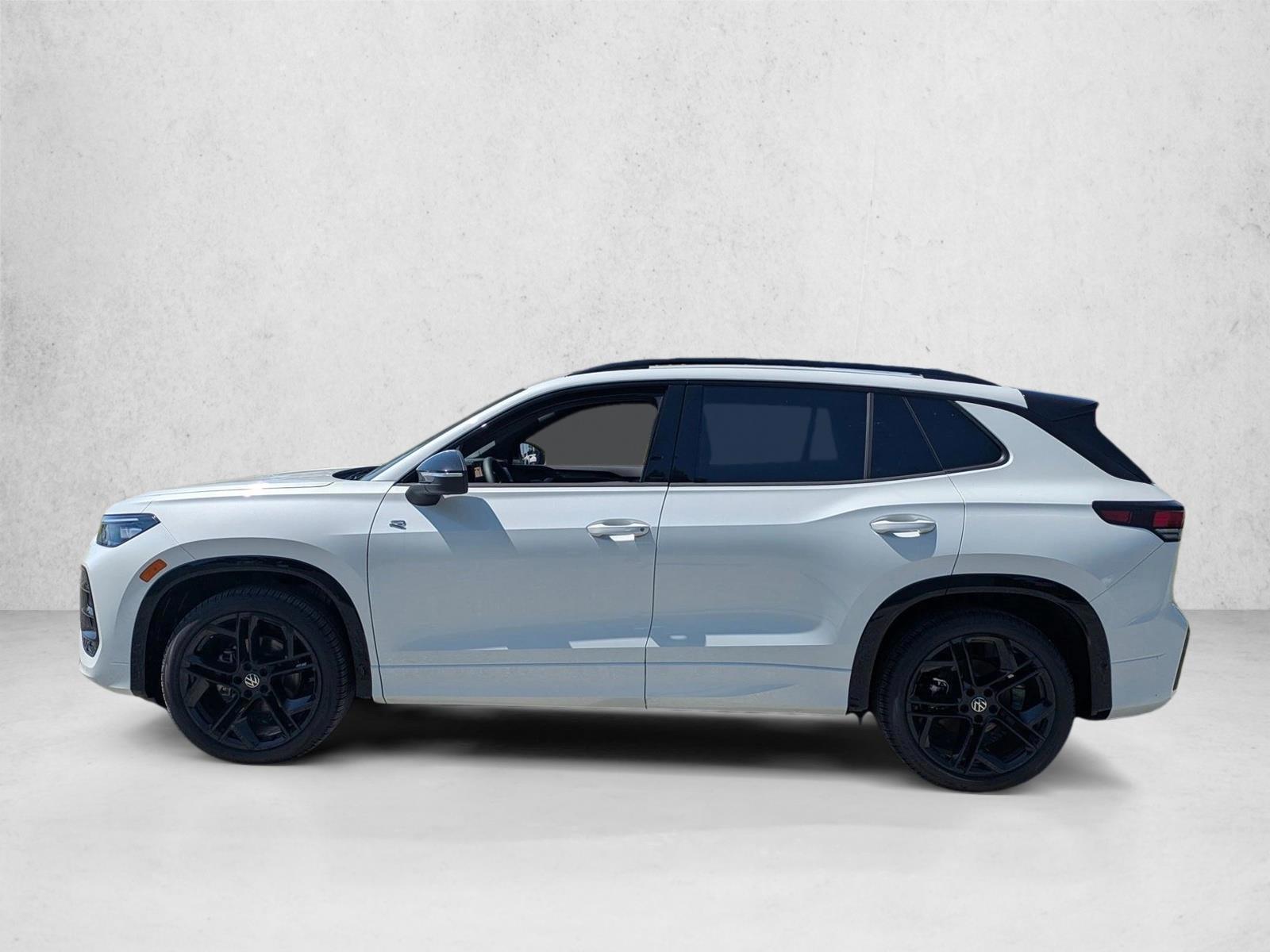 Thumbnail: 2026 Volkswagen Tiguan - 2