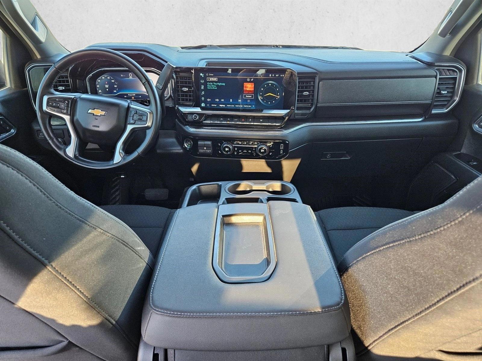 Thumbnail: 2024 Chevrolet Silverado 1500 - 3