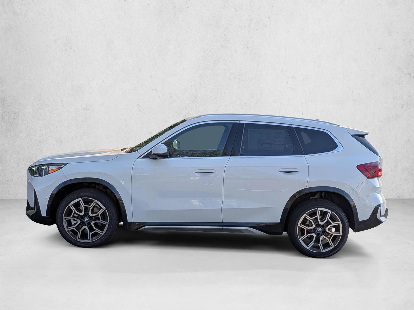 Thumbnail: 2026 BMW X1 - 2
