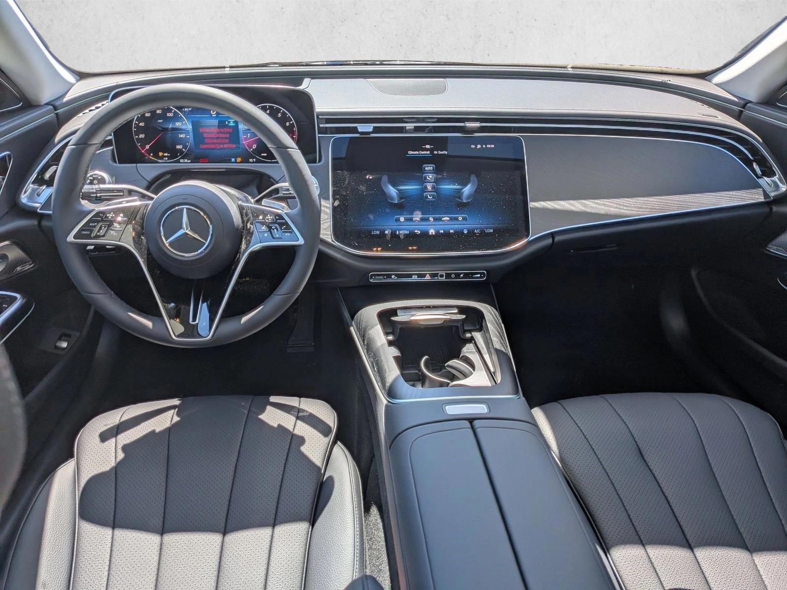 Thumbnail: 2026 Mercedes-Benz E-Class - 4