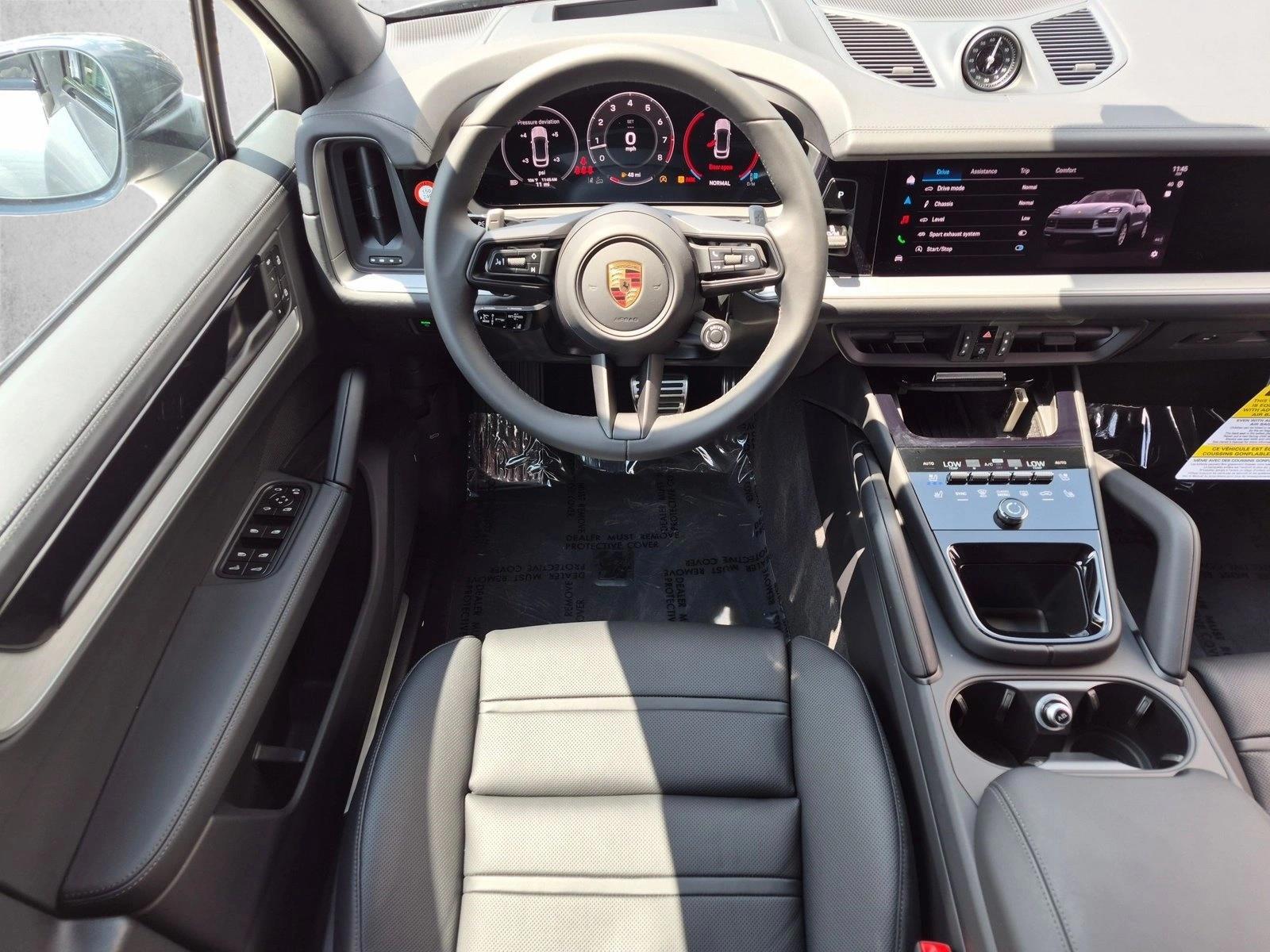 Thumbnail: 2026 Porsche Cayenne - 4
