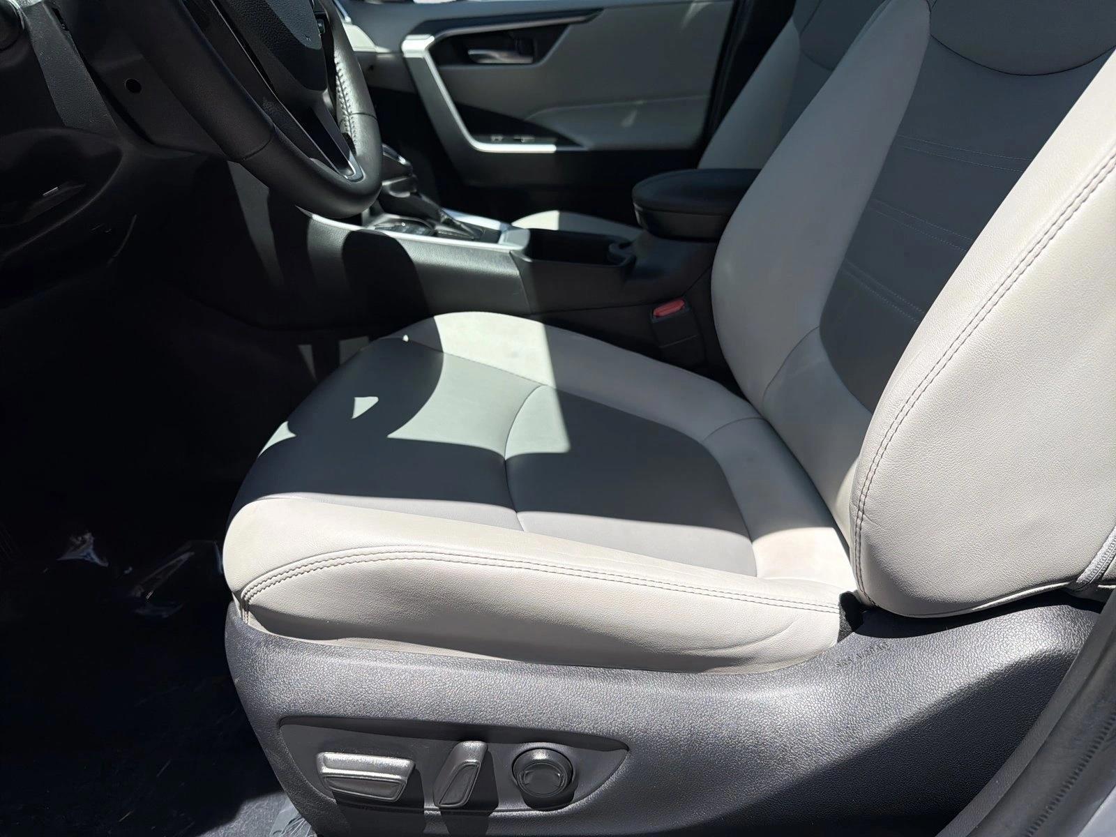Thumbnail: 2024 Toyota RAV4 - 4