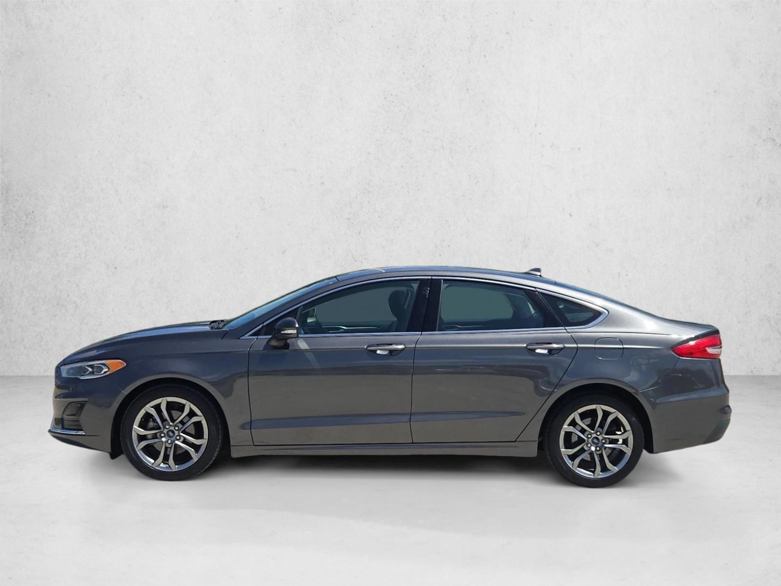 Thumbnail: 2019 Ford Fusion - 2