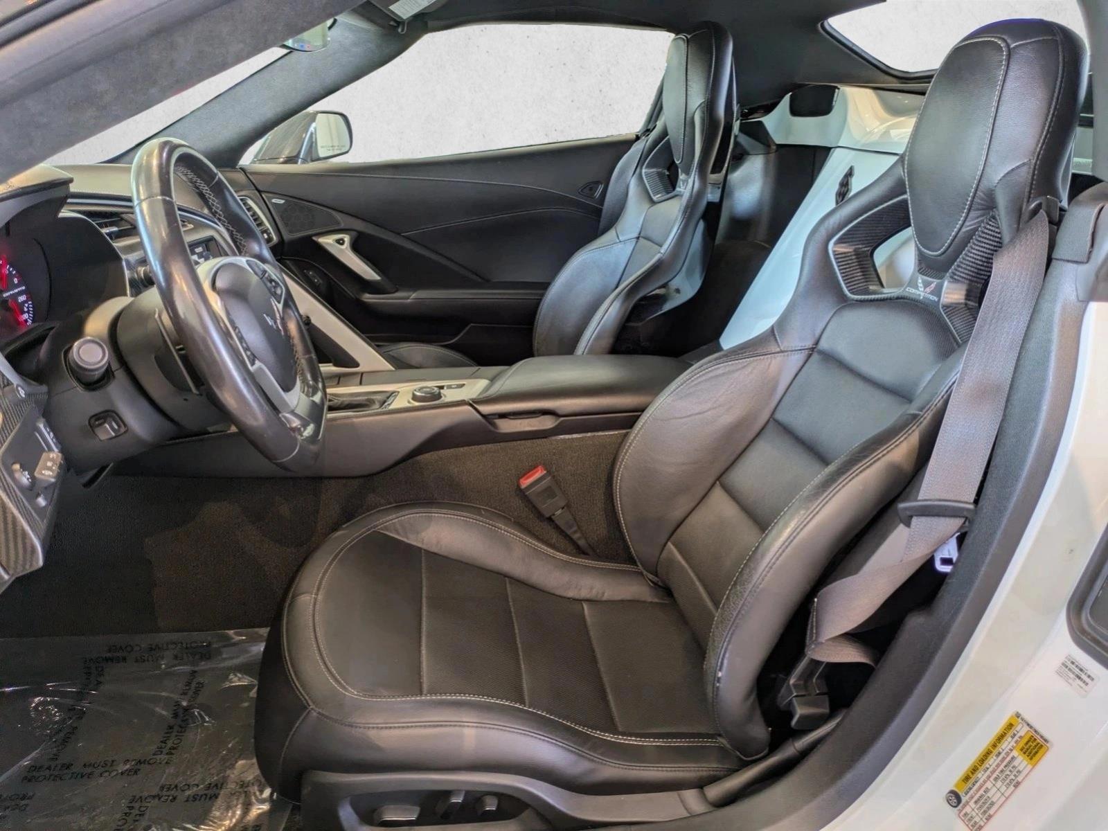2016 Chevrolet Corvette 3LT - Photo 15