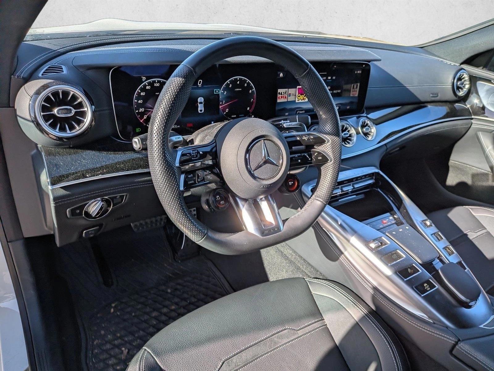 Thumbnail: 2024 Mercedes-Benz AMG GT - 3