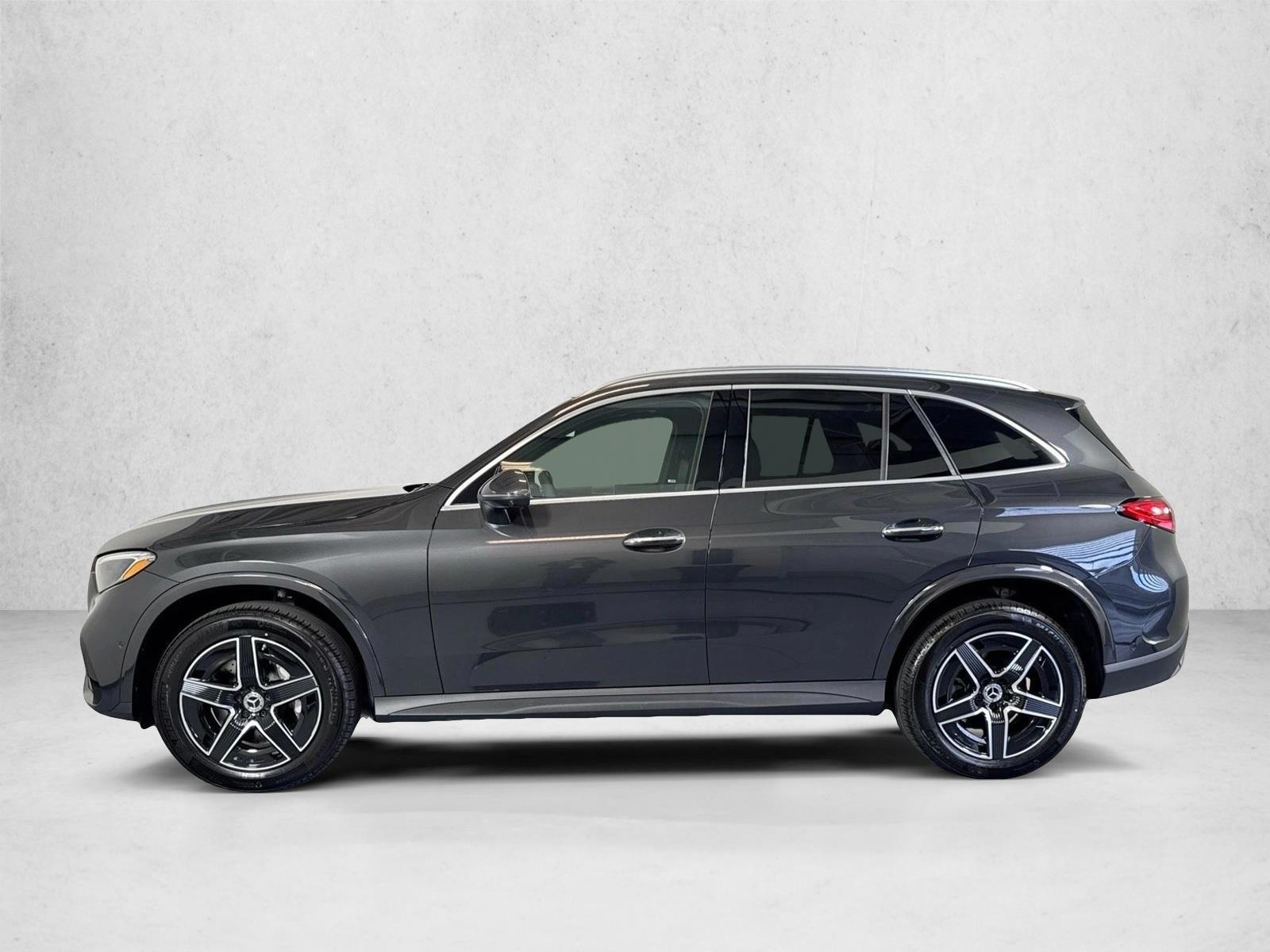 Thumbnail: 2026 Mercedes-Benz GLC - 2