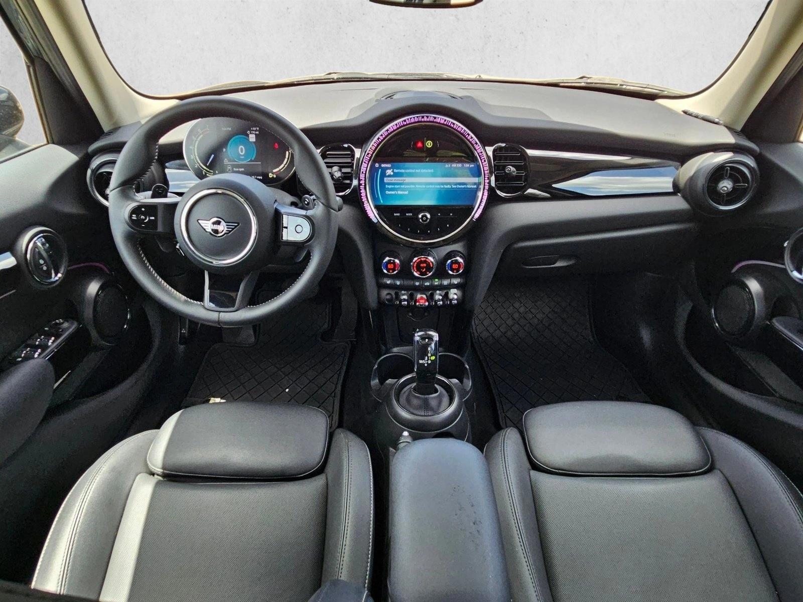 Thumbnail: 2023 MINI Cooper Hardtop - 3