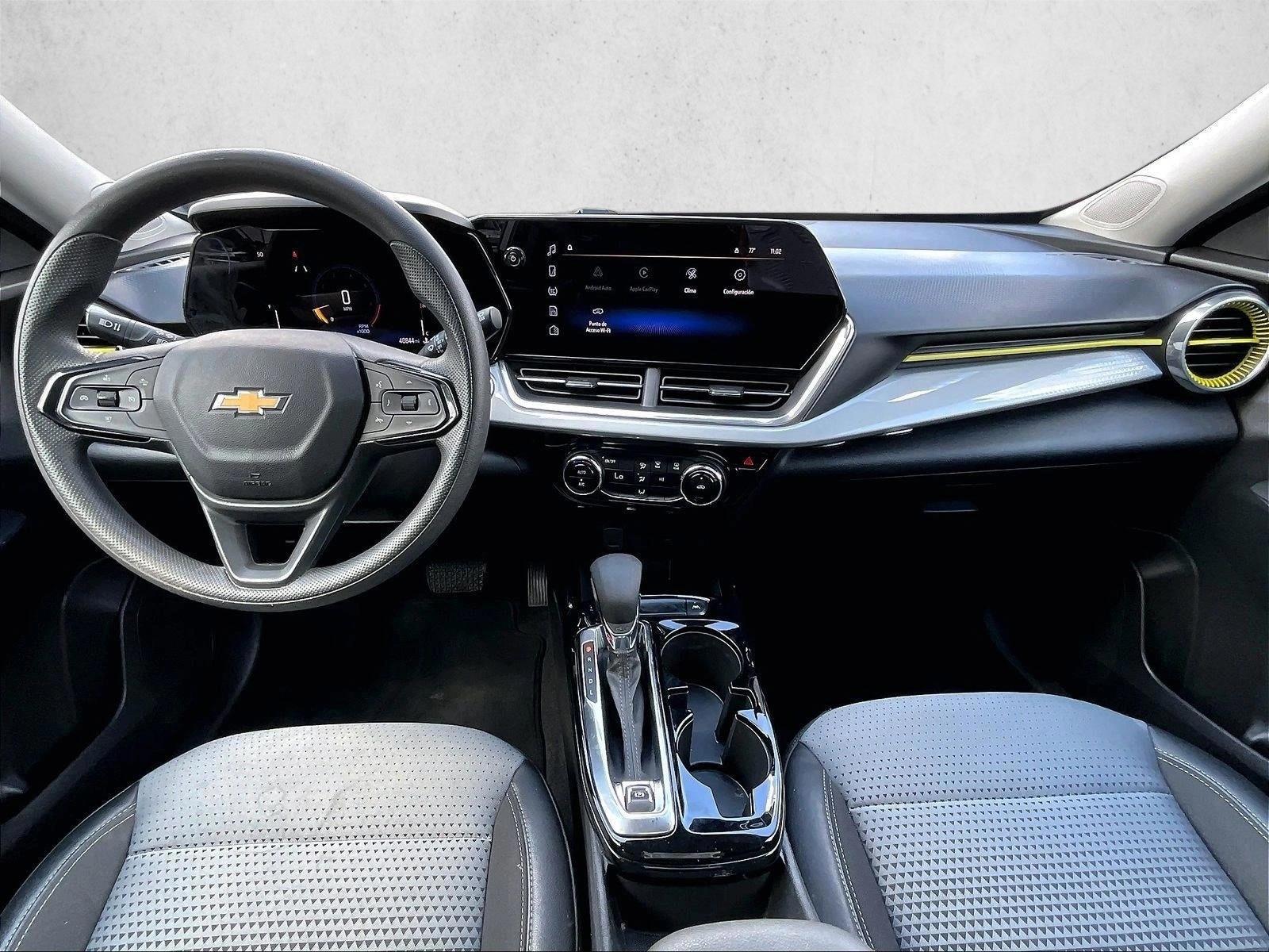 Thumbnail: 2025 Chevrolet Trax - 4