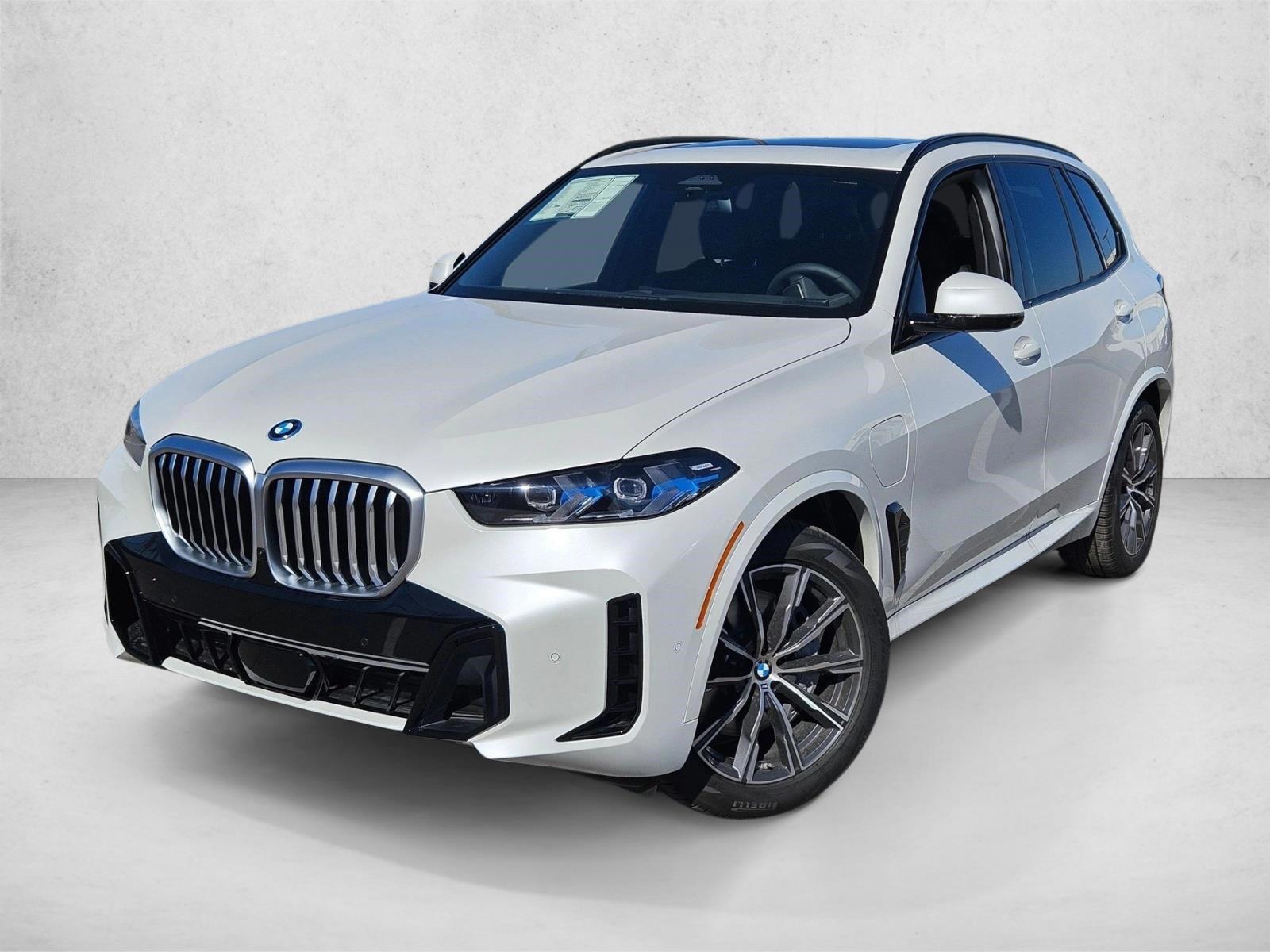 Thumbnail: 2026 BMW X5 - 1