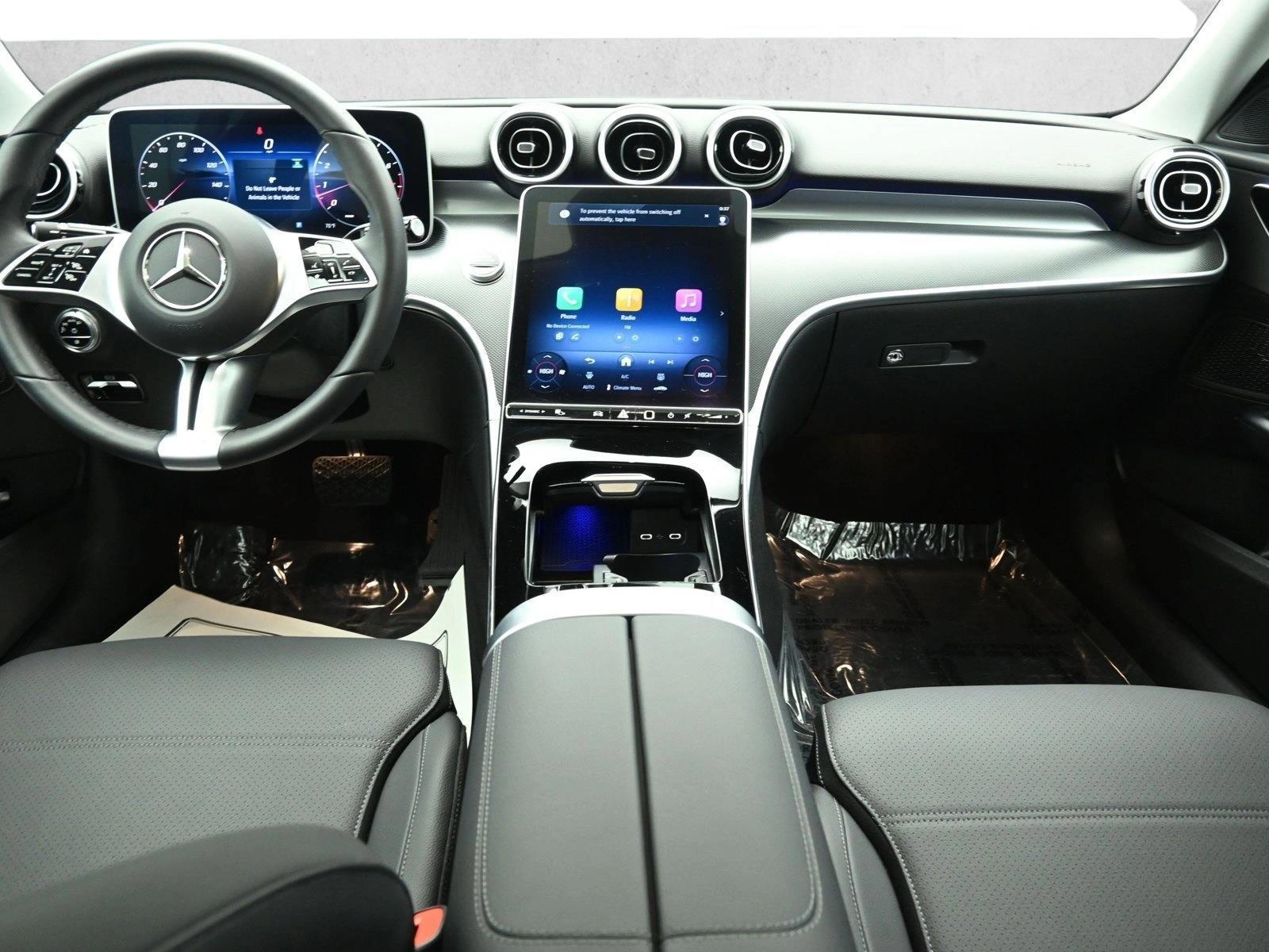 Thumbnail: 2025 Mercedes-Benz C-Class - 3