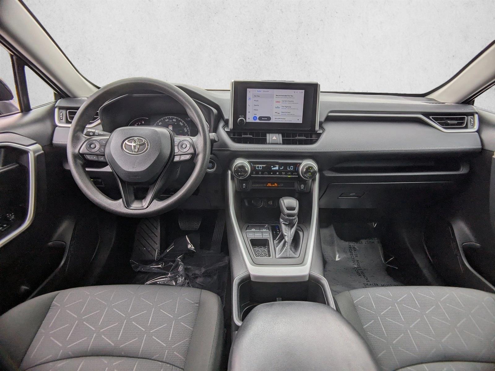 Thumbnail: 2024 Toyota RAV4 - 4