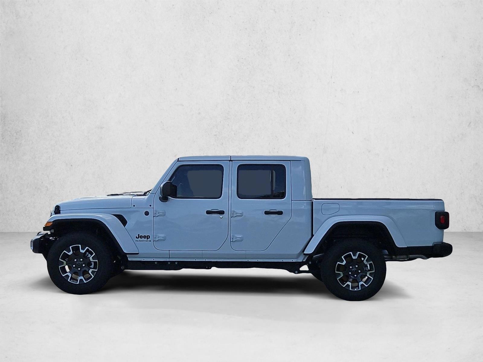 Thumbnail: 2026 Jeep Gladiator - 2