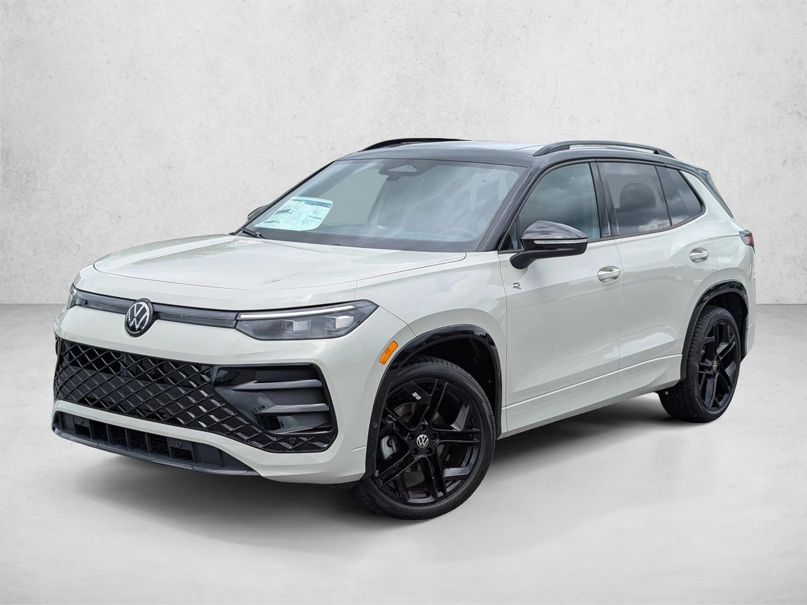 Thumbnail: 2026 Volkswagen Tiguan - 1