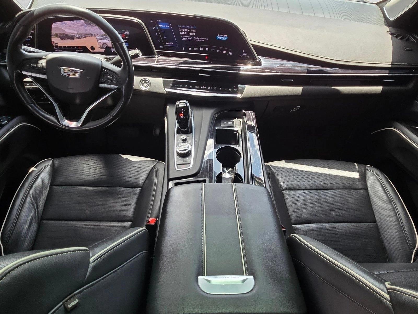 Thumbnail: 2021 Cadillac Escalade - 3