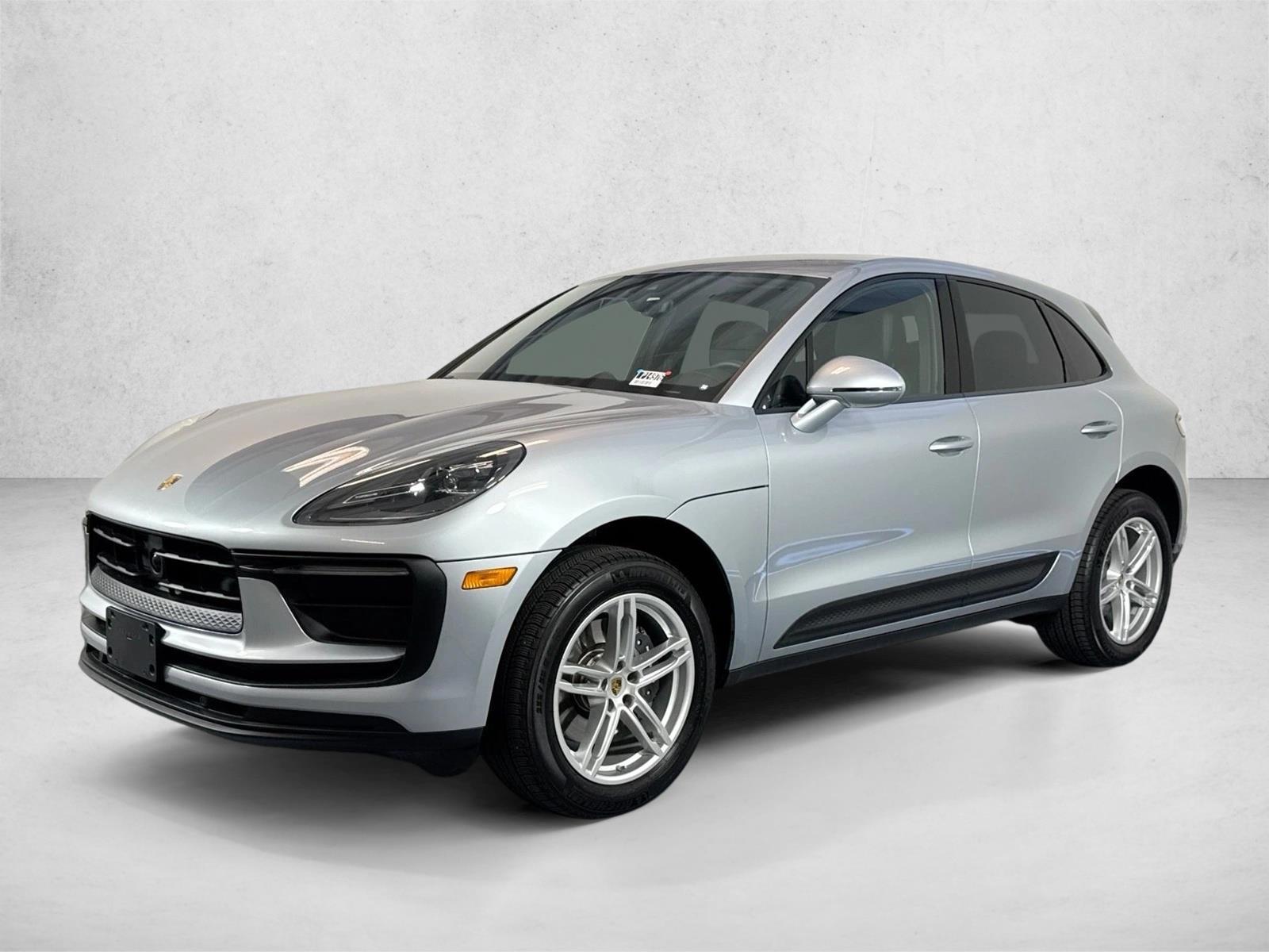 Thumbnail: 2026 Porsche Macan - 1